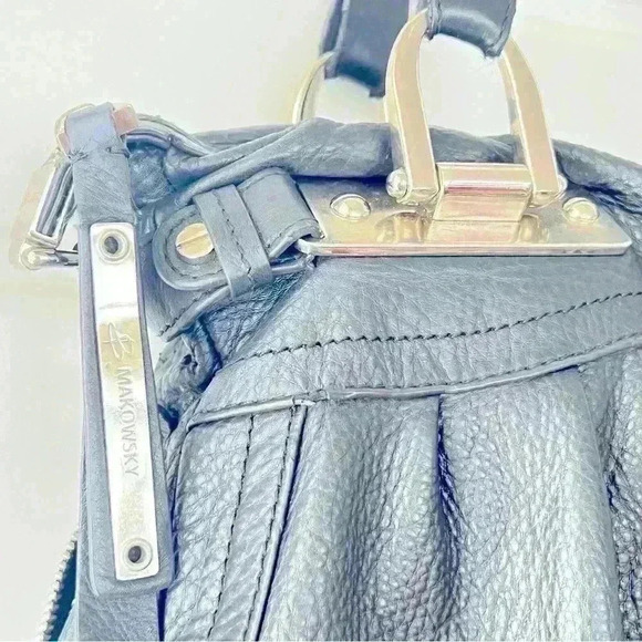 b.MAKOWSKY BLACK PEBBLED LEATHER  SHOULDER BAG - Picture 6 of 16